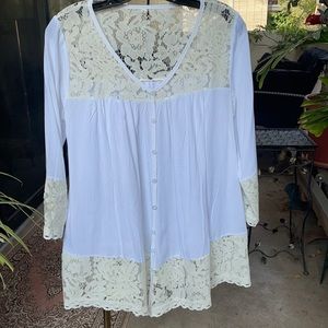 White cotton blend lace blouse